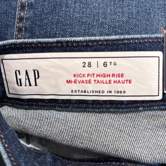 GAP Sz 28T or 6T Kick Fit High Rise Dark Wash Raw Hem NEW WITH TAG - Picture 9 of 11